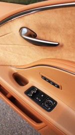 2017 Lexus LC 500 - 6026 km only