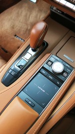 2017 Lexus LC 500 - 6026 km only