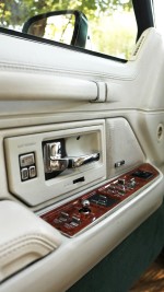 1993 Lincoln Town Car Signature Series - 86k km