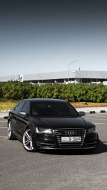 2013 Audi S8 - 56k km