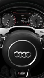 2013 Audi S8 - 56k km