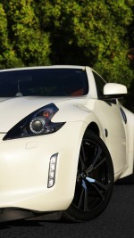 2018 Nissan 370Z Coupe - 5377 km only