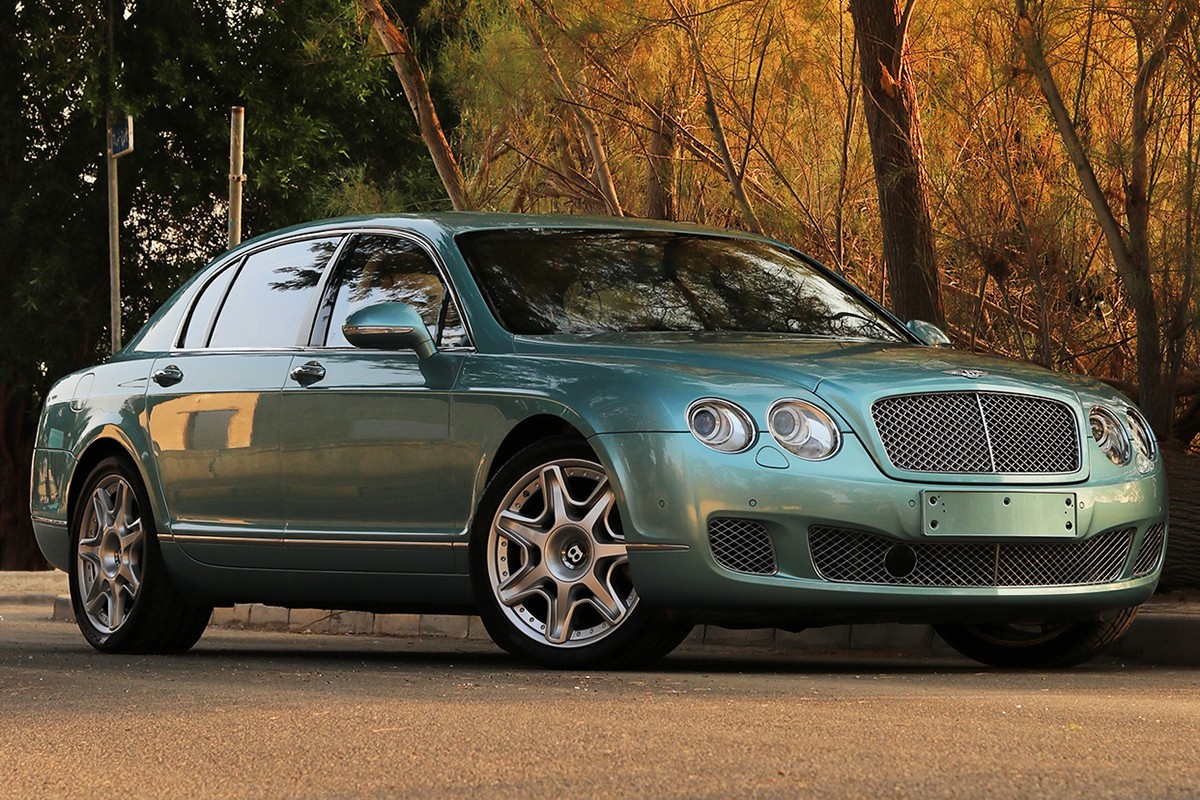 2010 Bentley Flying Spur - 38k km