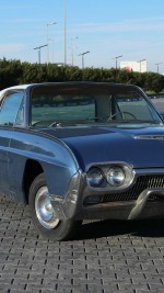 1963 Ford Thunderbird 302