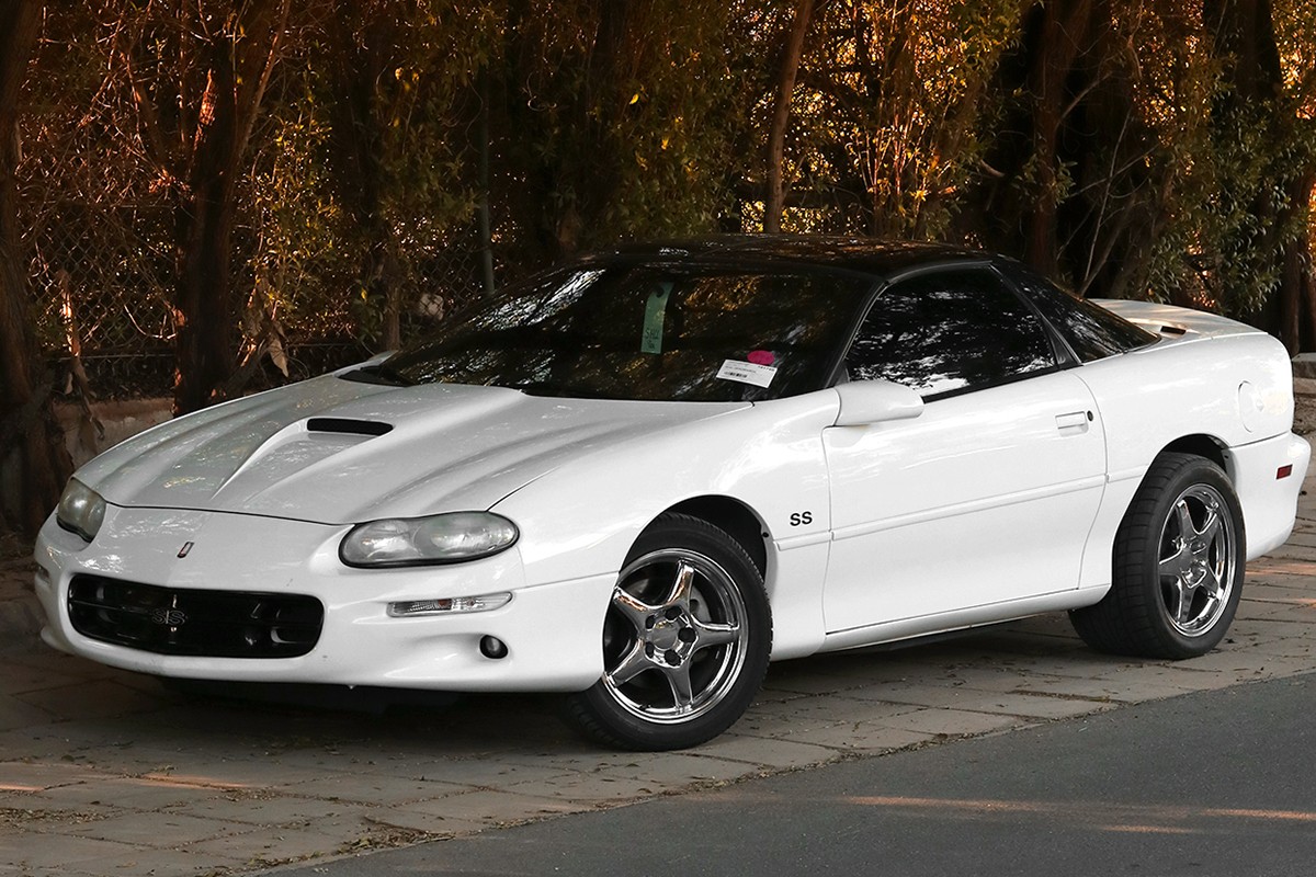 2002 Chevrolet Camaro SS-SLP T-Top - 82k mile