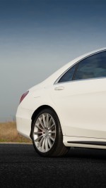 2015 Mercedes-Benz S63 AMG - 33k km