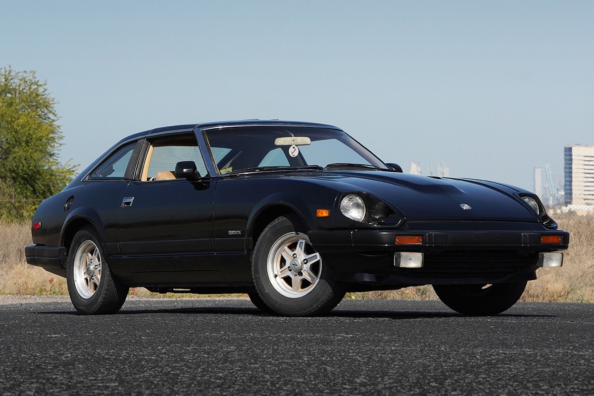 1982 Nissan 280ZX 4-Seat T-Top - 22k mile