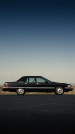 1993 Buick Roadmaster Limited - 28k km