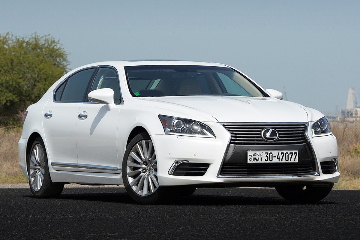 2015 Lexus LS460 Long - 9255 km