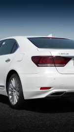 2015 Lexus LS460 Long - 9255 km