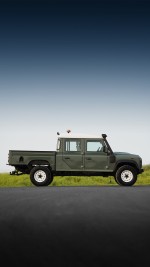 2015 Land Rover Defender 130 - 29k km