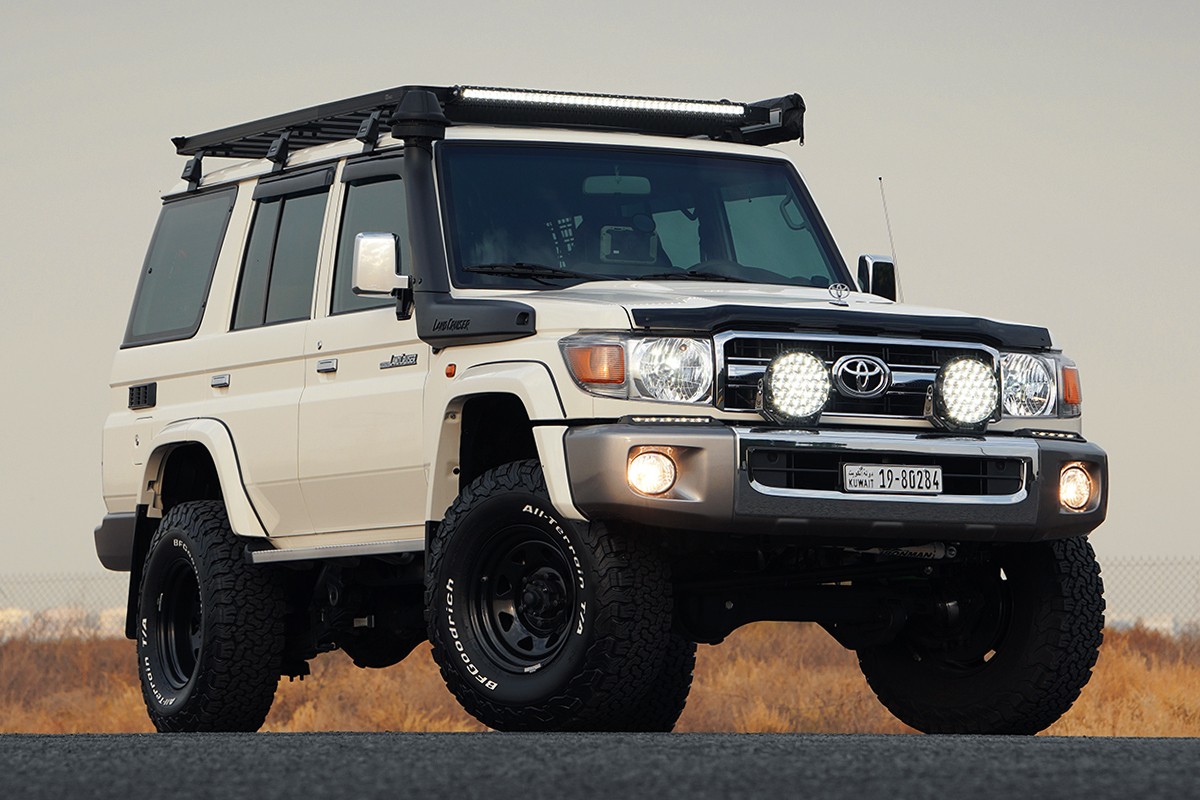 2021 Toyota Land Cruiser LC76 Pickup - 14k km