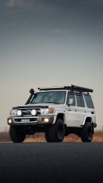 2021 Toyota Land Cruiser LC76 Pickup - 14k km