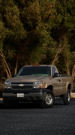 2005 Chevrolet Silverado 2500HD 8100 - 32k mile