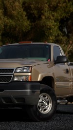 2005 Chevrolet Silverado 2500HD 8100 - 32k mile