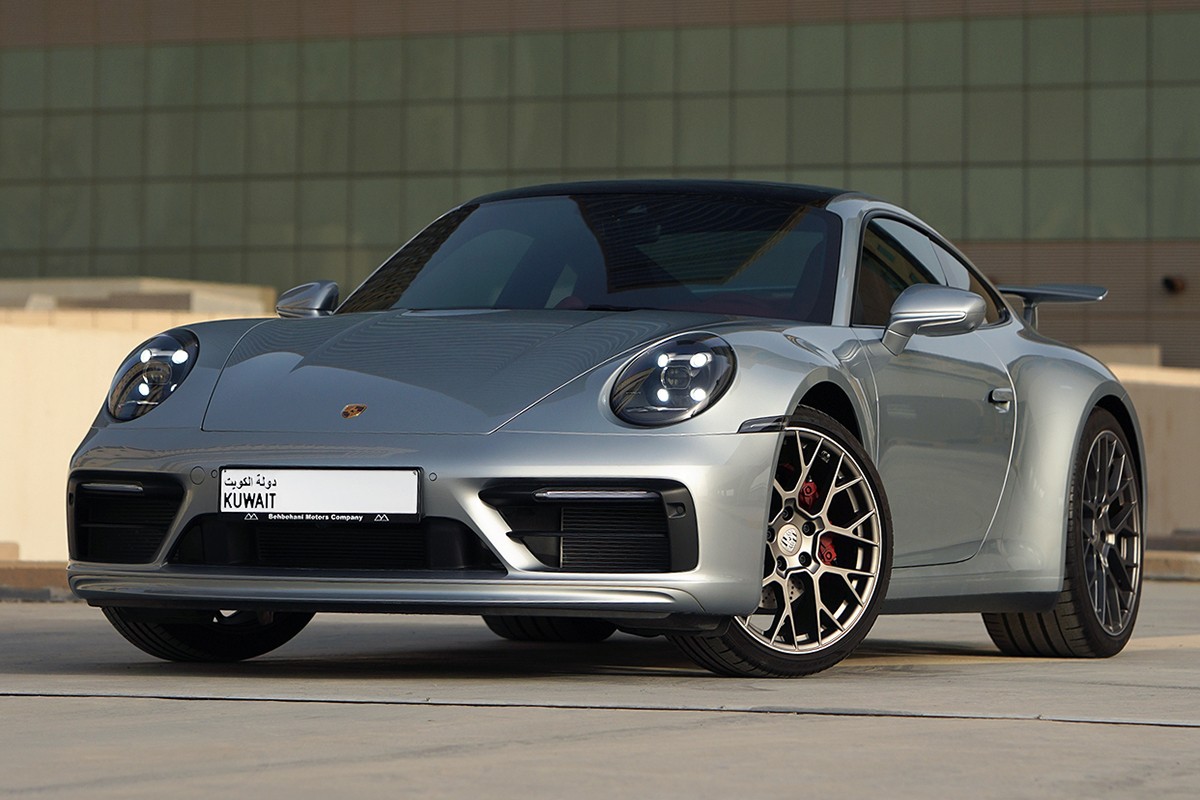 2021 Porsche 911 Carrera Coupe - 5897 km only