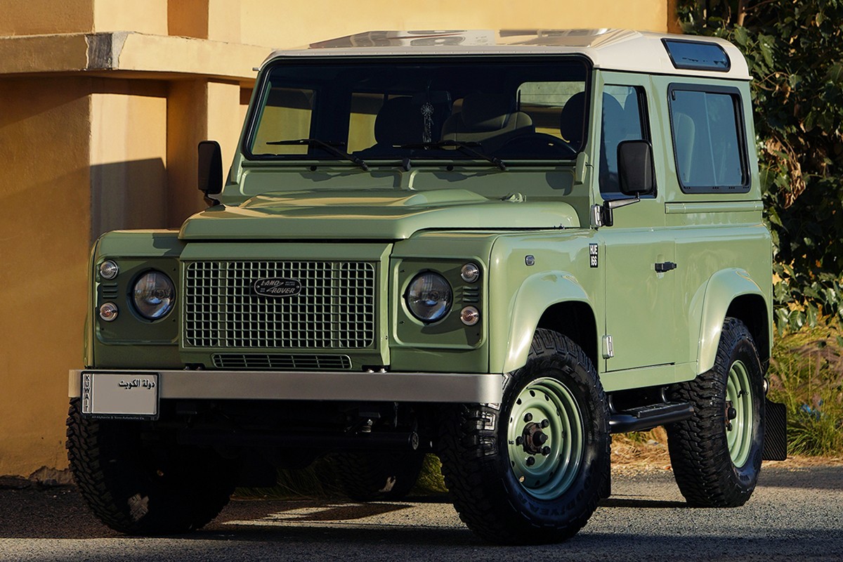 2016 Land Rover Defender 90 Heritage Edition - 39k km