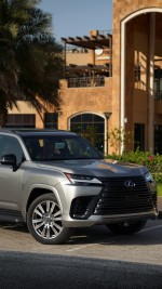 2022 Lexus LX600 VIP - 485 km only