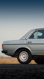 1984 Mercedes-Benz E230 - 313k km