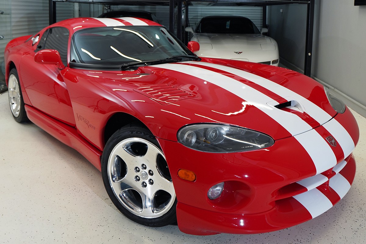 1999 Dodge Viper GTS - 23k mile