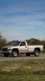 2005 GMC Sierra 2500 HD - 146k km