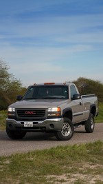 2005 GMC Sierra 2500 HD - 146k km