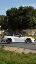 2017 Porsche 911 Targa 4 - 38k km