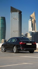 2016 BMW 740Li - 43k km