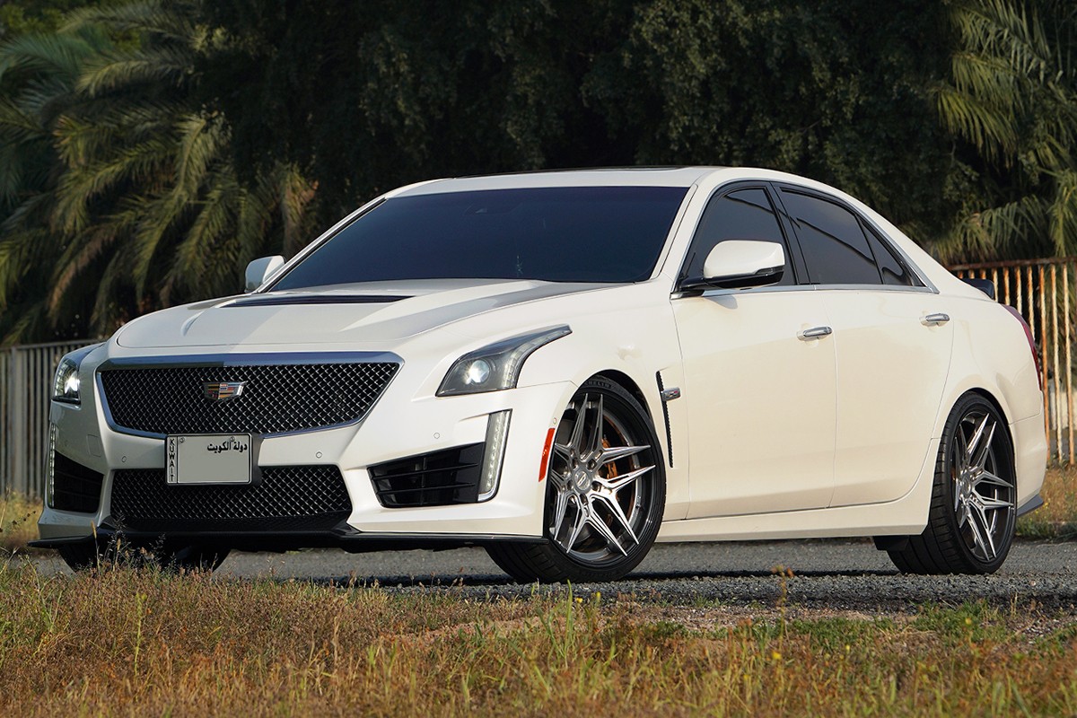 2017 Cadillac CTS-V - 24k km