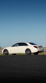 2015 Mercedes-Benz S550 - 32k km