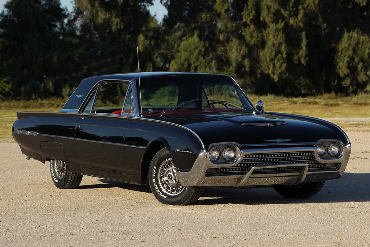 1962 Ford Thunderbird Coupe 390