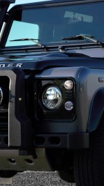 2016 Land Rover Defender 90 Final Edition - 29k km