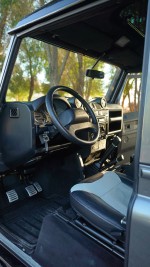 2016 Land Rover Defender 90 Final Edition - 29k km