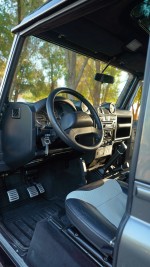 2016 Land Rover Defender 90 Final Edition - 29k km