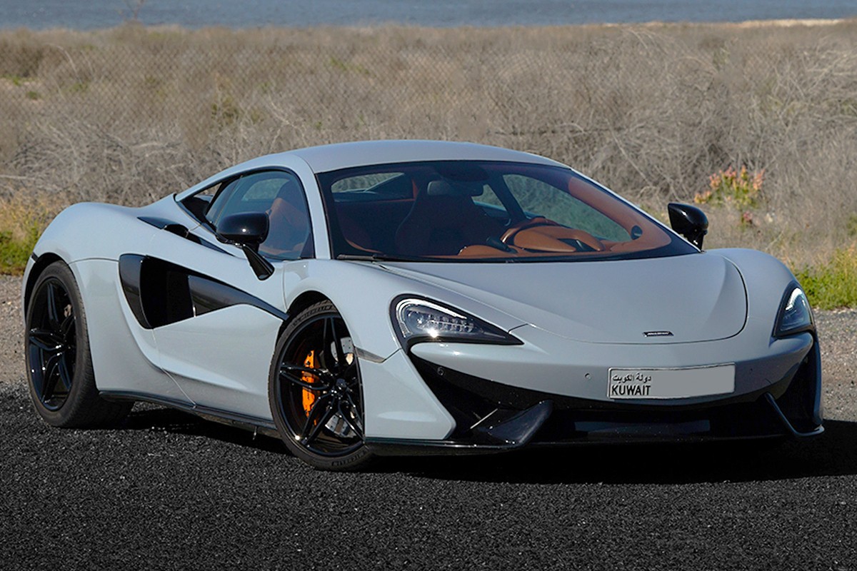 2016 McLaren 540C - 68k km