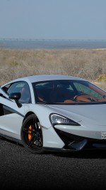 2016 McLaren 540C - 68k km