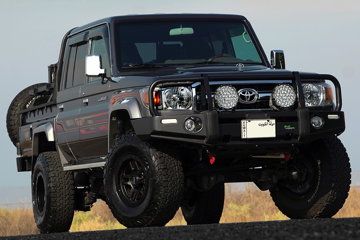 2021 Toyota Land Cruiser LX V6 - 29k km