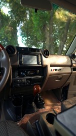 2013 Toyota Land Cruiser LX V6 - 18k km