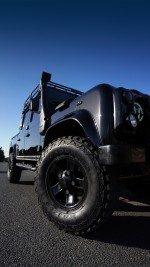 2010 Land Rover Defender 110 Pickup - 73k km