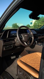 2022 Cadillac Escalade Platinum Premium Sport - 4172 km Only