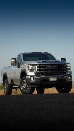 2023 GMC Sierra 2500HD -2103 km only