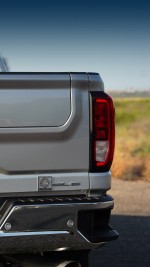 2023 GMC Sierra 2500HD -2103 km only