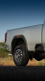 2023 GMC Sierra 2500HD -2103 km only