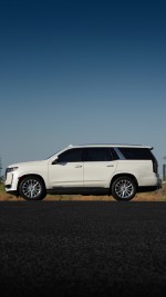 2022 Cadillac Escalade Premium Luxury 600 - 13k km