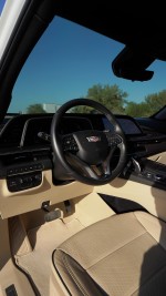 2022 Cadillac Escalade Premium Luxury 600 - 13k km