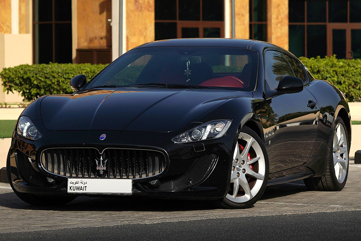 2014 Maserati GranTurismo S - 35k km