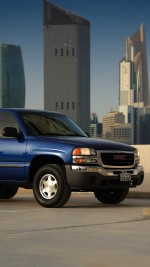 2003 GMC Sierra Sportside 4x4 - 177k km