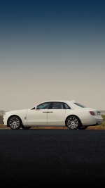 2022 Rolls-Royce Ghost - 13k km