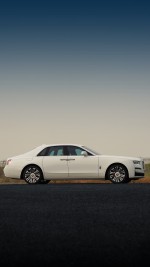 2022 Rolls-Royce Ghost - 13k km