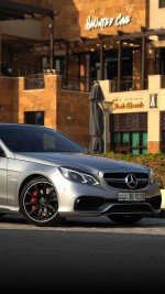 2015 Mercedes-Benz E63 S AMG - 20k km